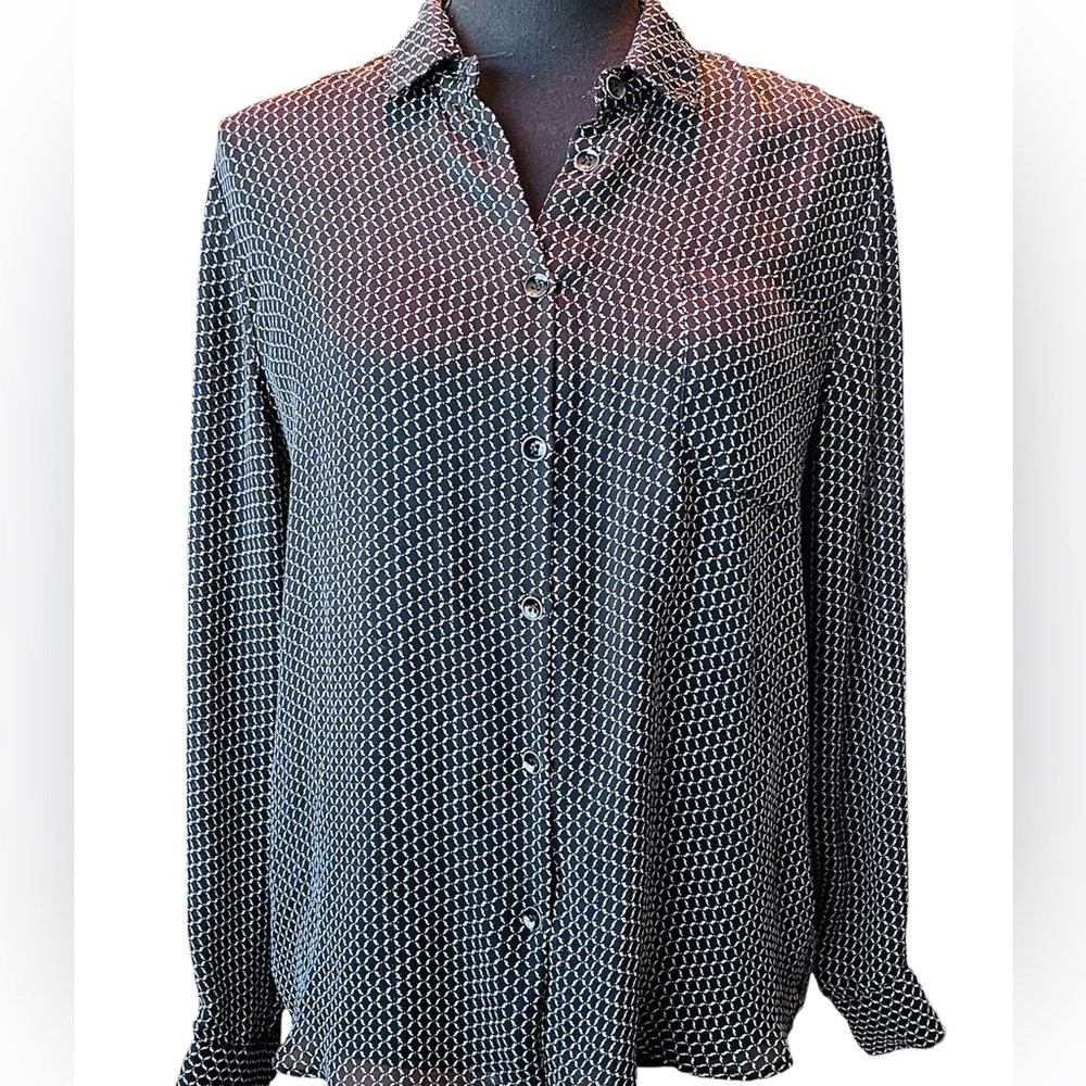 Philosophy Black & White Lightweight Semi- Sheer Button Down Blouse Size Small